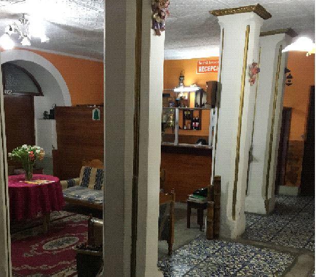 Hostal La Chorrera Quito Esterno foto
